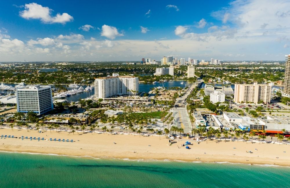Aerial photo of a Broward, Florida beach on a sunny day.